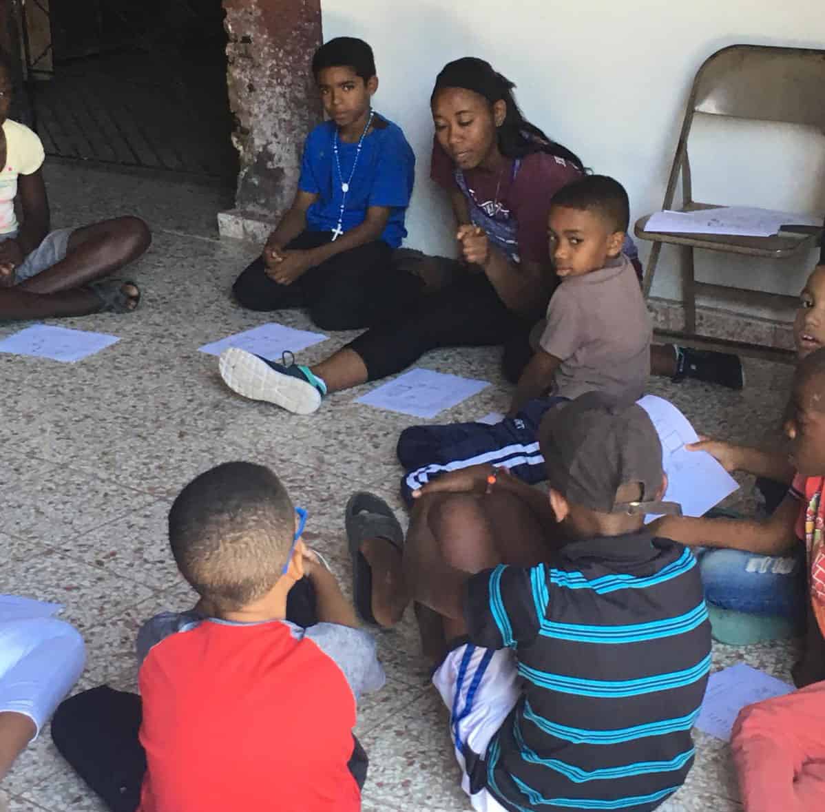 Jeidy Teaching in Bánica